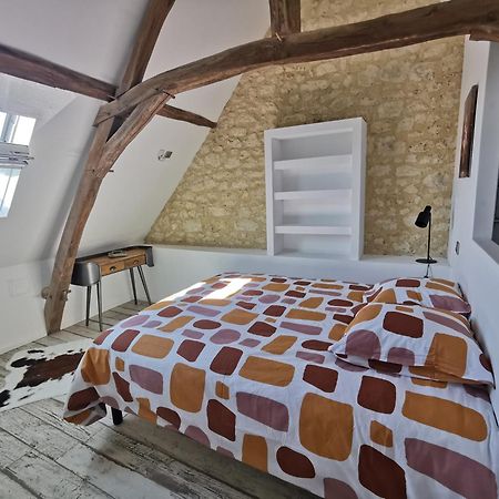 Bed and Breakfast Le P'Tit Coin Dans Les Vignes Restigne Экстерьер фото